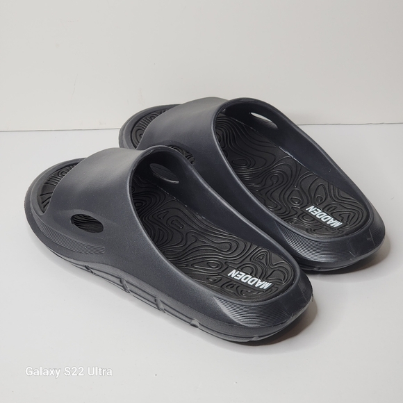 Madden Men's Charged Black Slide Sandal Size 12 - Picture 7 of 16